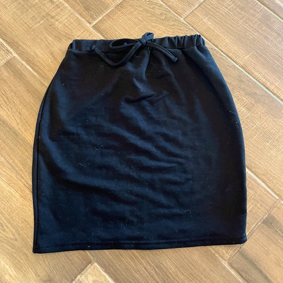 Stretchy skirt - Picture 1 of 1